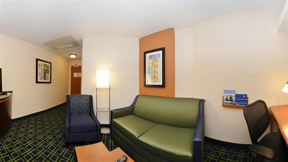 Fairfield Inn&Suites Santa Cruz - Capitola Extérieur photo