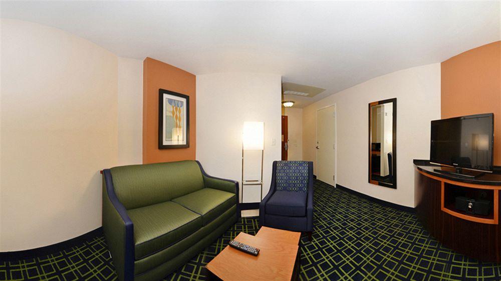 Fairfield Inn&Suites Santa Cruz - Capitola Extérieur photo