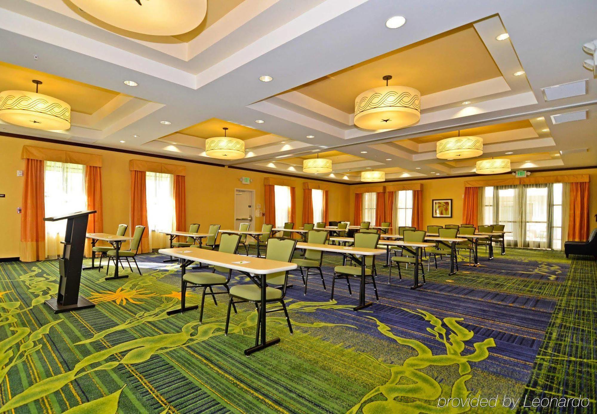 Fairfield Inn&Suites Santa Cruz - Capitola Business photo